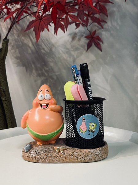 تحف سبونج بوب مع مقلمه